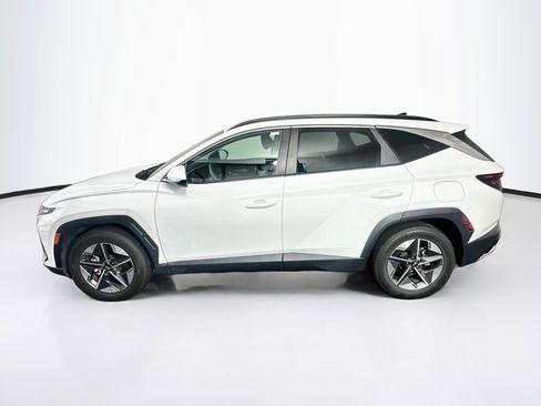 Used 2025 Hyundai Tucson SEL FWD image 4