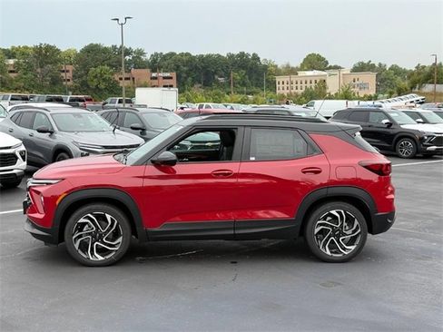 New 2026 Chevrolet TrailBlazer RS w/ Convenience Package image 2