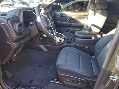 Used 2023 Chevrolet Colorado Trail Boss w/ Technology Package image 5