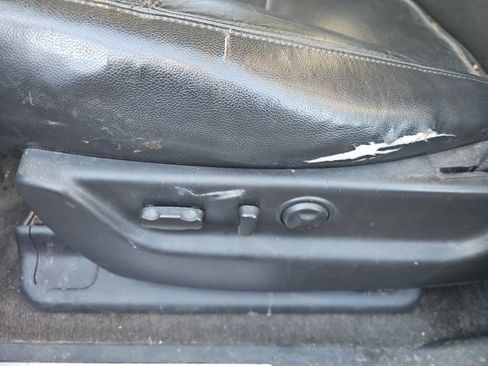 Used 2013 Chevrolet Tahoe LTZ image 15