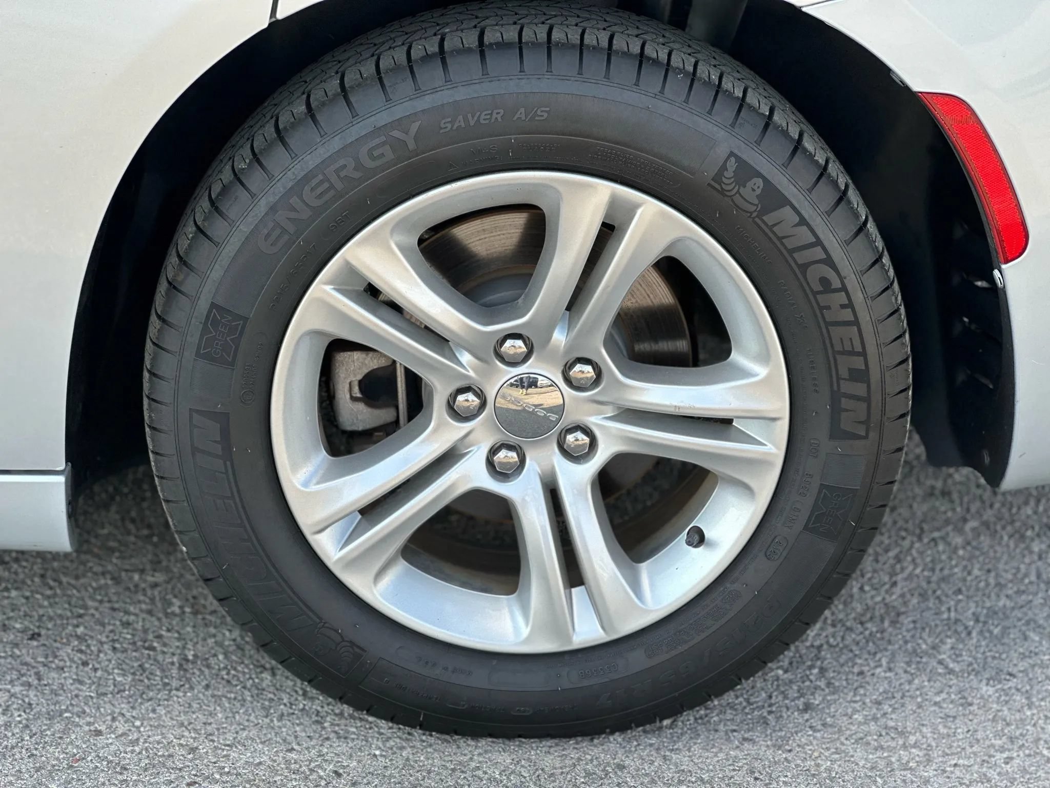 Used 2021 Dodge Charger SXT RWD image 23