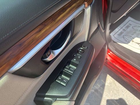 Used 2019 Honda CR-V EX image 22