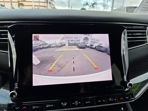 Used 2022 Jeep Wagoneer Series III image 14