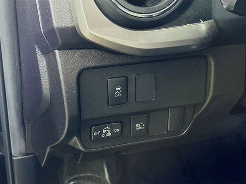 Used 2023 Toyota Tacoma SR5 image 20