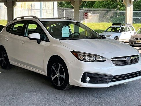 Used 2023 Subaru Impreza 2.0i Premium AWD/4WD image 19
