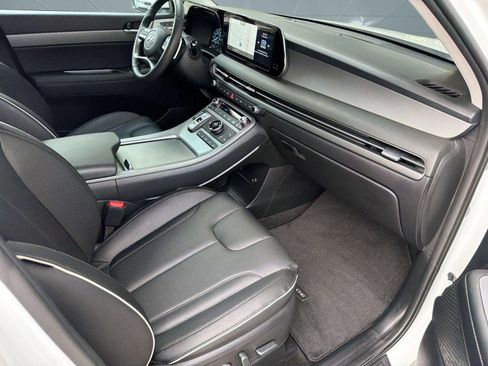 Used 2025 Hyundai Palisade SEL FWD image 24