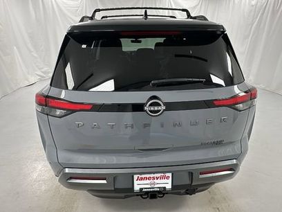 New 2026 Nissan Pathfinder Platinum