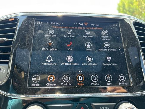 Used 2022 Jeep Grand Cherokee Limited image 25