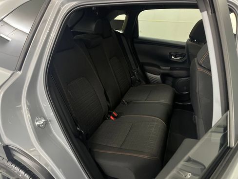 Used 2025 Honda HR-V Sport image 21