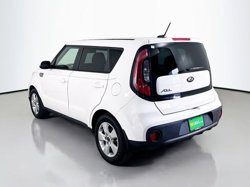 Used 2017 Kia Soul FWD image 7