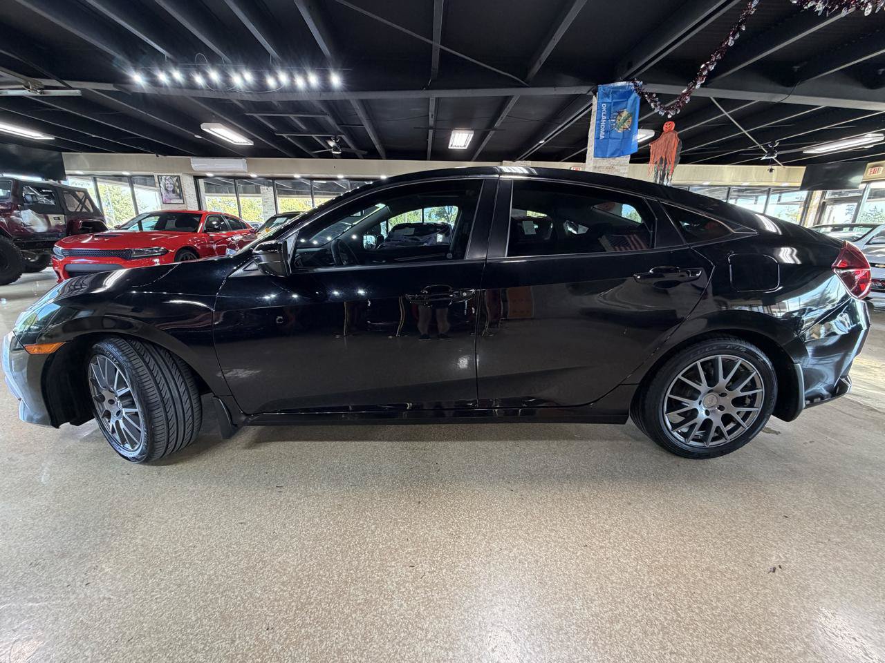 Used 2016 Honda Civic EX-T image 4