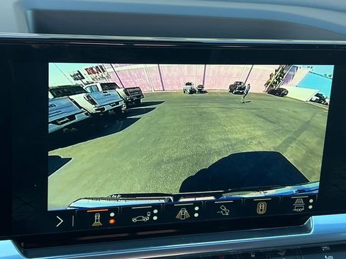 New 2026 GMC Sierra 1500 SLT w/ SLT Premium Plus Package image 18