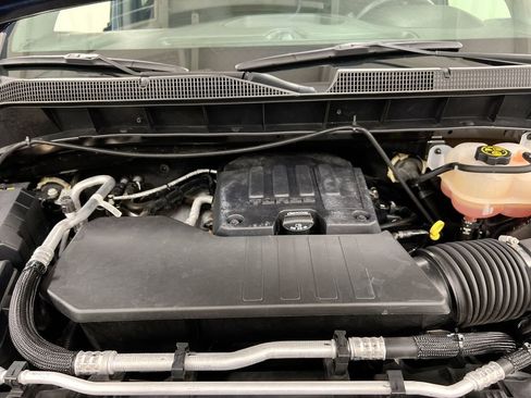 Used 2022 Chevrolet Silverado 1500 Custom image 24