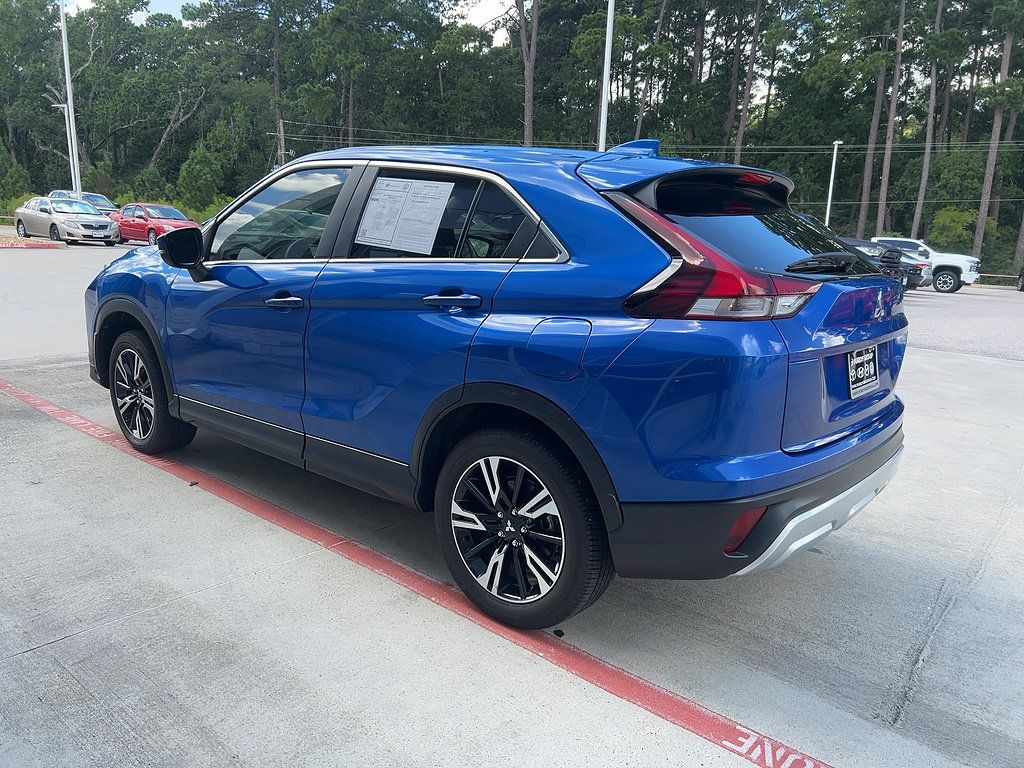 Used 2025 Mitsubishi Eclipse Cross AWD image 4