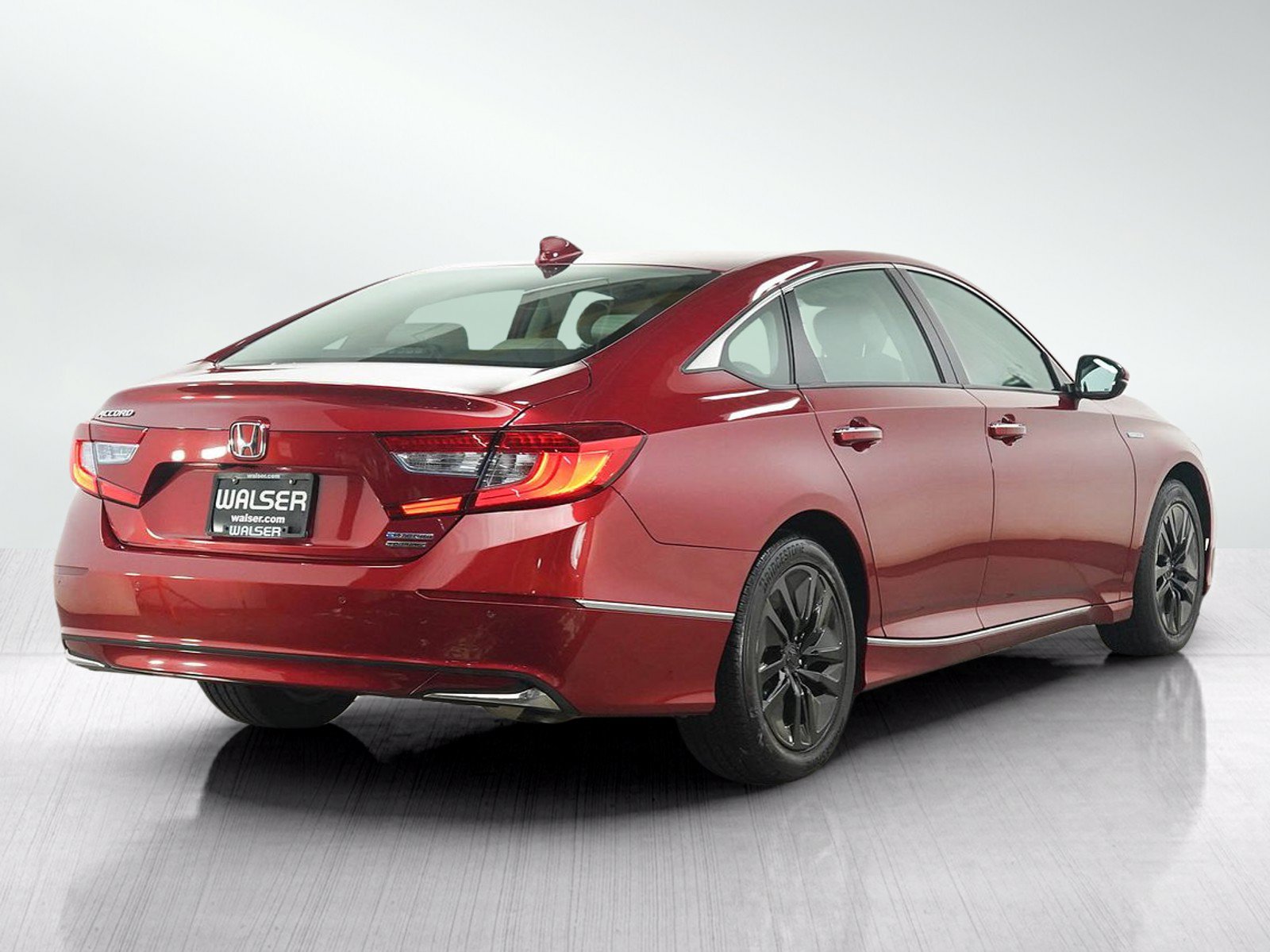 Used 2018 Honda Accord Touring image 5