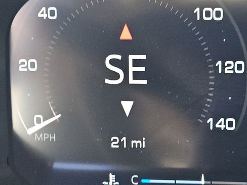 New 2026 GMC Sierra 3500 SLT w/ SLT Premium Package image 18