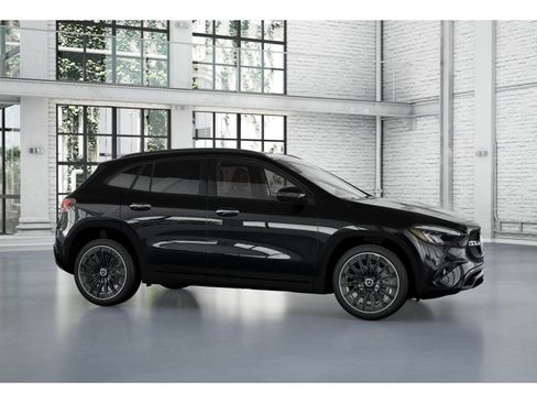 New 2026 Mercedes-Benz GLA 250 image 14