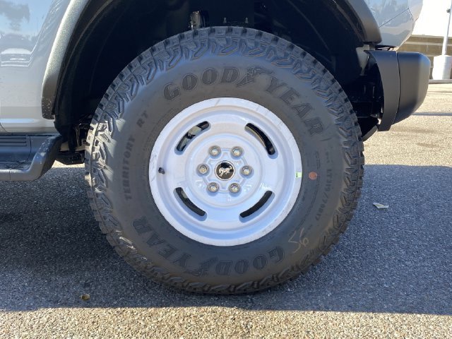 New 2026 Ford Bronco Heritage Edition AWD/4WD image 10