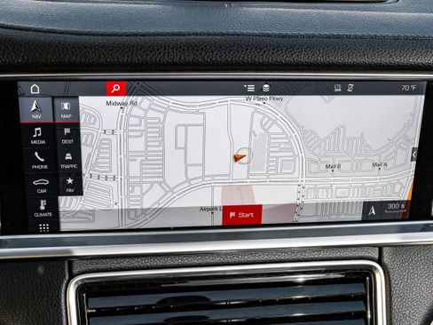 Used 2019 Porsche Panamera image 20