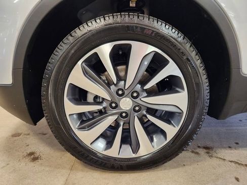 Used 2022 Buick Encore Preferred w/ Safety Package AWD/4WD image 11
