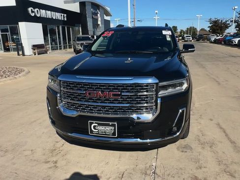 Used 2022 GMC Acadia Denali w/ GMC Pro Grade Package image 3