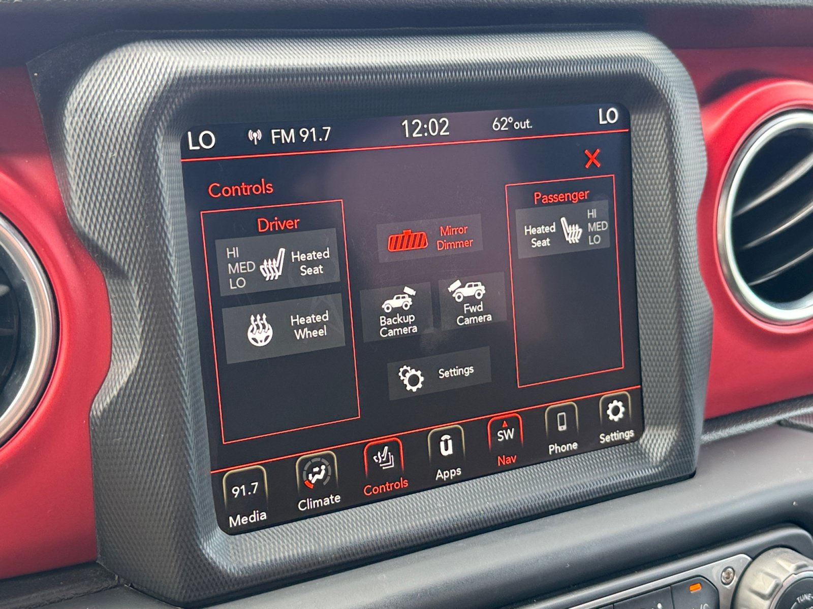 Used 2021 Jeep Wrangler Rubicon AWD/4WD image 22