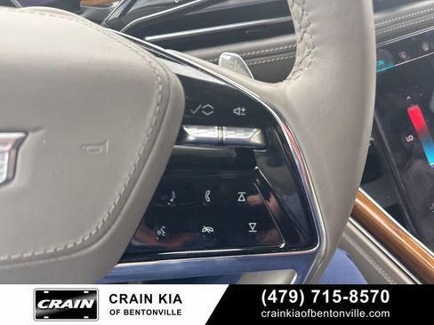 Used 2025 Cadillac Escalade Sport Platinum w/ LPO, ONYX Package AWD/4WD image 44
