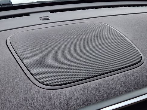 Used 2023 Lincoln Aviator Reserve w/ Equipment Group 201A image 21