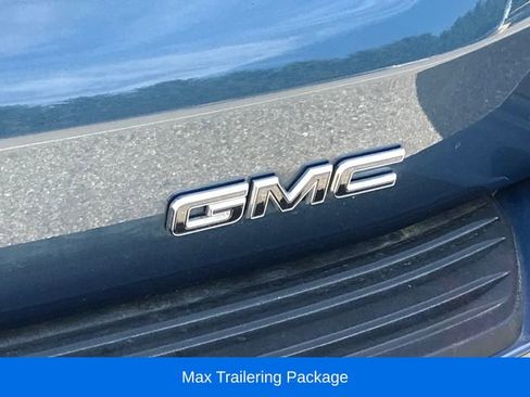Used 2025 GMC Yukon XL Denali Ultimate w/ LPO, Illumination Package AWD/4WD image 4