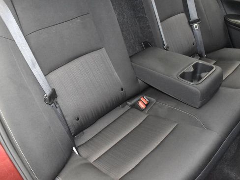 Used 2024 Nissan Altima 2.5 SV FWD image 31