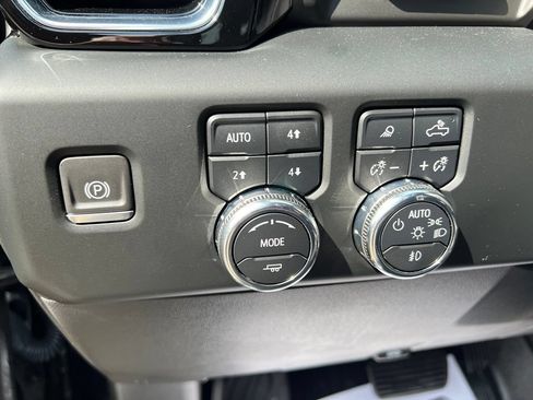 Used 2023 GMC Sierra 1500 Denali AWD/4WD image 41