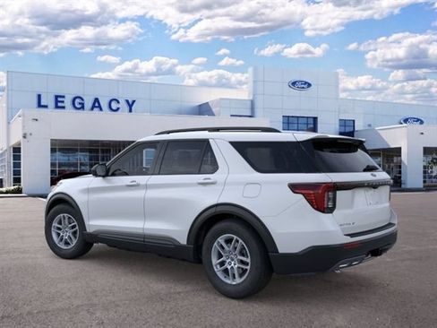 New 2026 Ford Explorer Active w/ Active Comfort Package RWD image 4