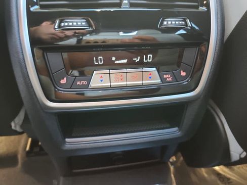 New 2027 BMW X6 xDrive40i w/ Executive Package AWD/4WD image 21