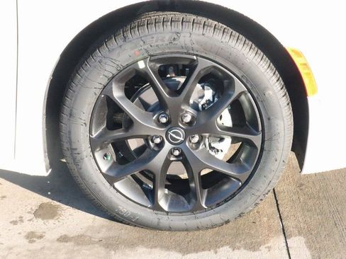 New 2026 Chrysler Pacifica Select w/ S Appearance Package image 18