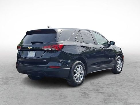 Used 2024 Chevrolet Equinox LS w/ LS Convenience Package AWD/4WD image 6