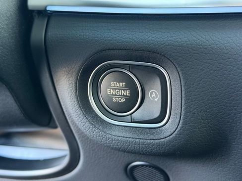 New 2026 Mercedes-Benz GLS 450 4MATIC image 35