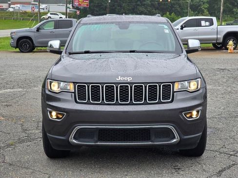 Used 2017 Jeep Grand Cherokee Limited w/ Trailer Tow Group IV AWD/4WD image 22