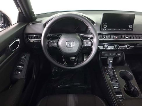 Used 2025 Honda Civic Sport image 32