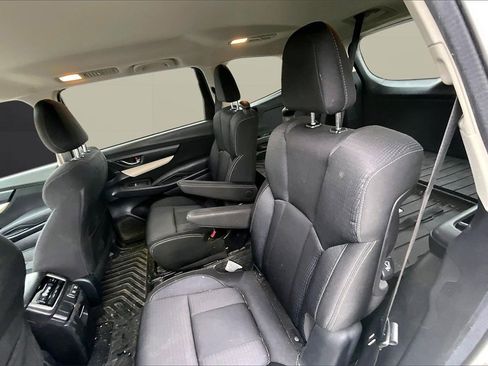 Used 2020 Subaru Ascent Premium w/ Convenience Package image 28