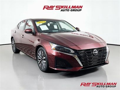 Used 2023 Nissan Altima 2.5 SV