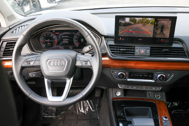 Certified 2023 Audi Q5 2.0T Premium Plus w/ Premium Plus Package AWD/4WD image 8