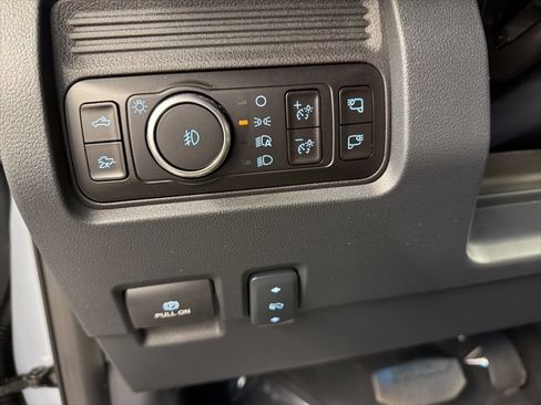 New 2026 Ford F250 Lariat w/ Black Appearance Package AWD/4WD image 26