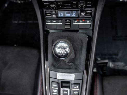 Certified 2016 Porsche Boxster Spyder RWD image 14