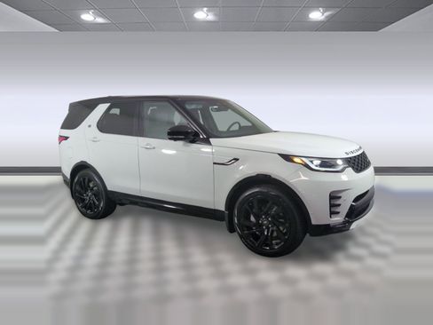 Used 2025 Land Rover Discovery Dynamic SE AWD/4WD image 7