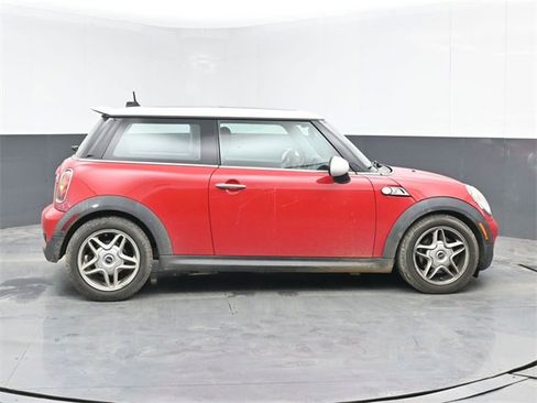 Used 2010 MINI Cooper S image 11