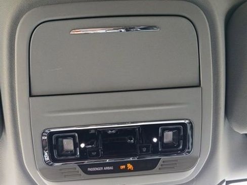 Used 2021 Lincoln Corsair FWD w/ Convenience Package image 25