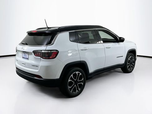 Used 2022 Jeep Compass Limited AWD/4WD image 5