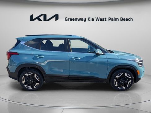 Certified 2024 Kia Seltos SX w/ SX Sunroof Package image 9