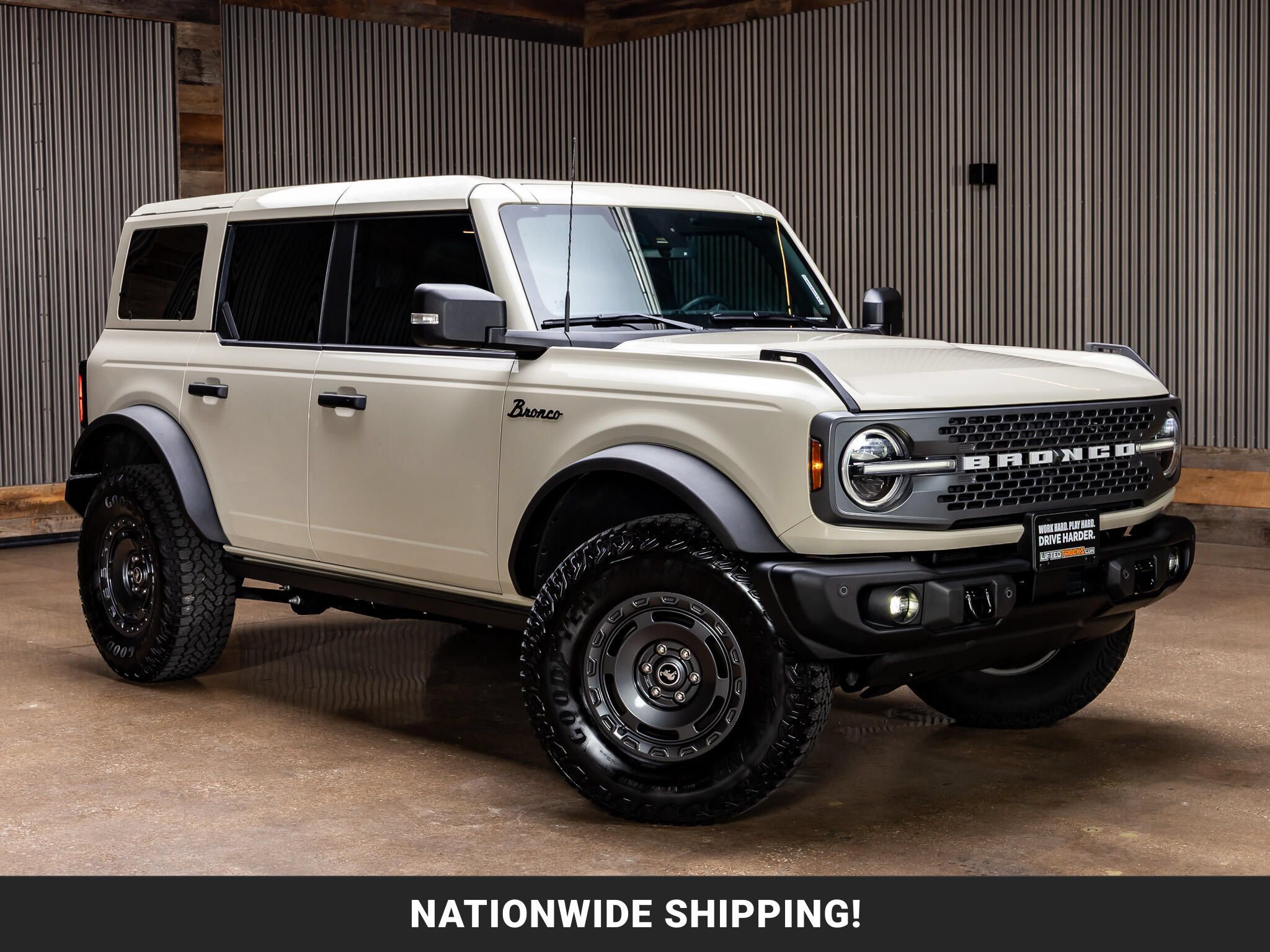 Used 2025 Ford Bronco Badlands AWD/4WD image 1