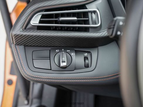 Used 2019 BMW i8 Coupe AWD/4WD image 50